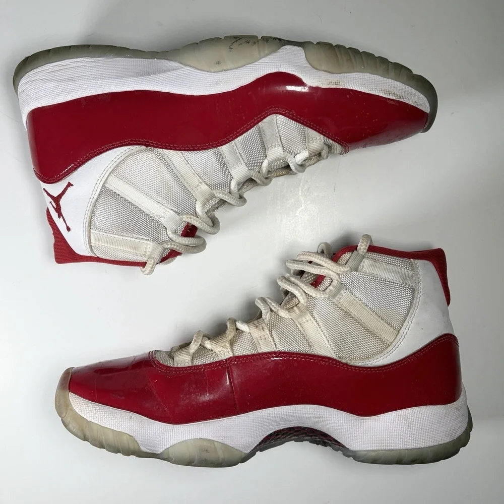 Size‎ 10.5 Nike Air Jordan 11 Retro Cherry Sneakers CT8012-116